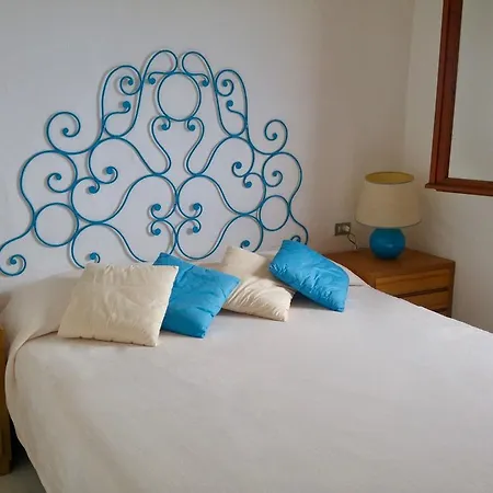 Casa Acqua Marina Villaggio Est Apartamento *